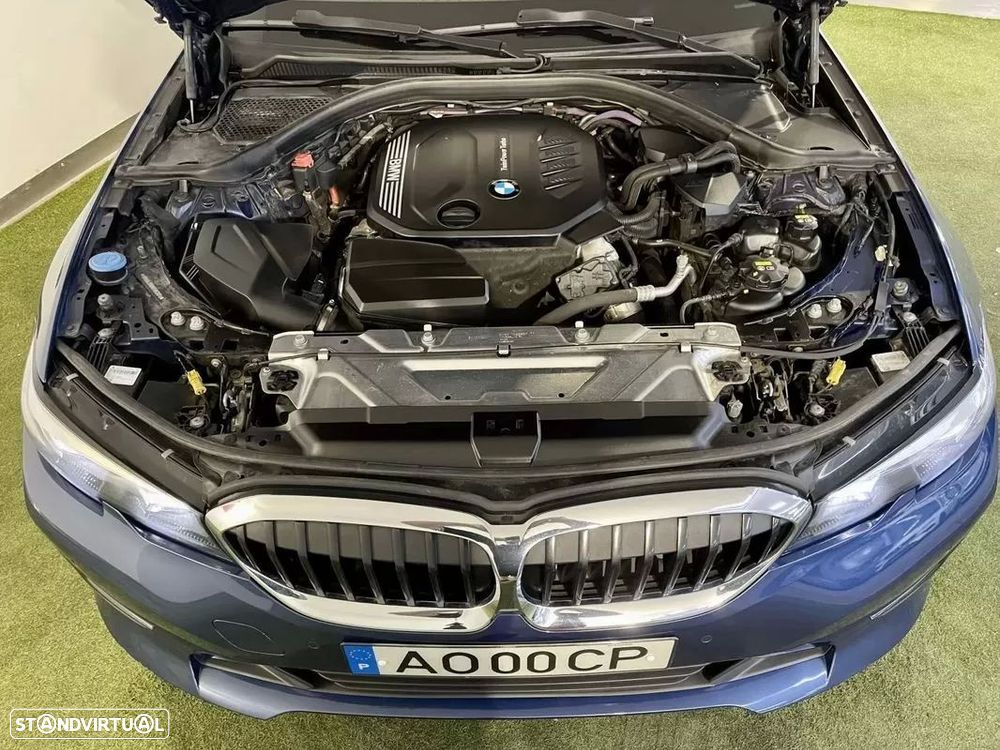 BMW 318 d Auto - 40