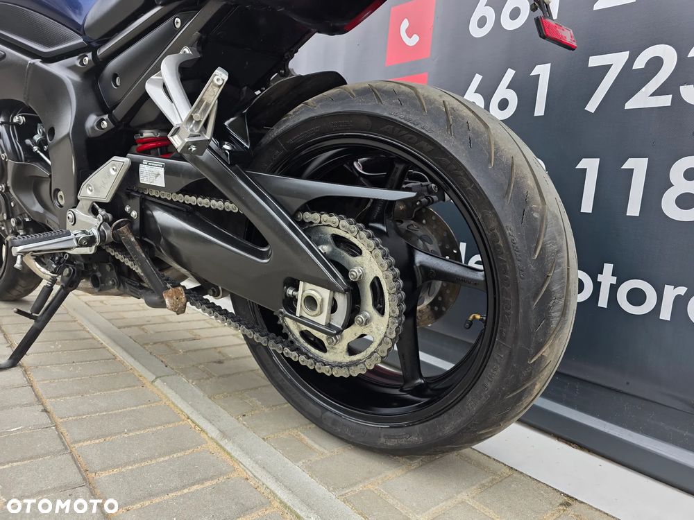 Yamaha FZ - 20