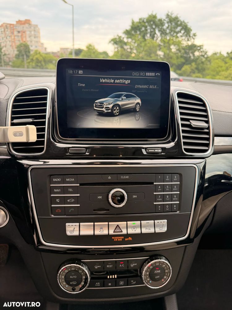 Mercedes-Benz GLE - 13