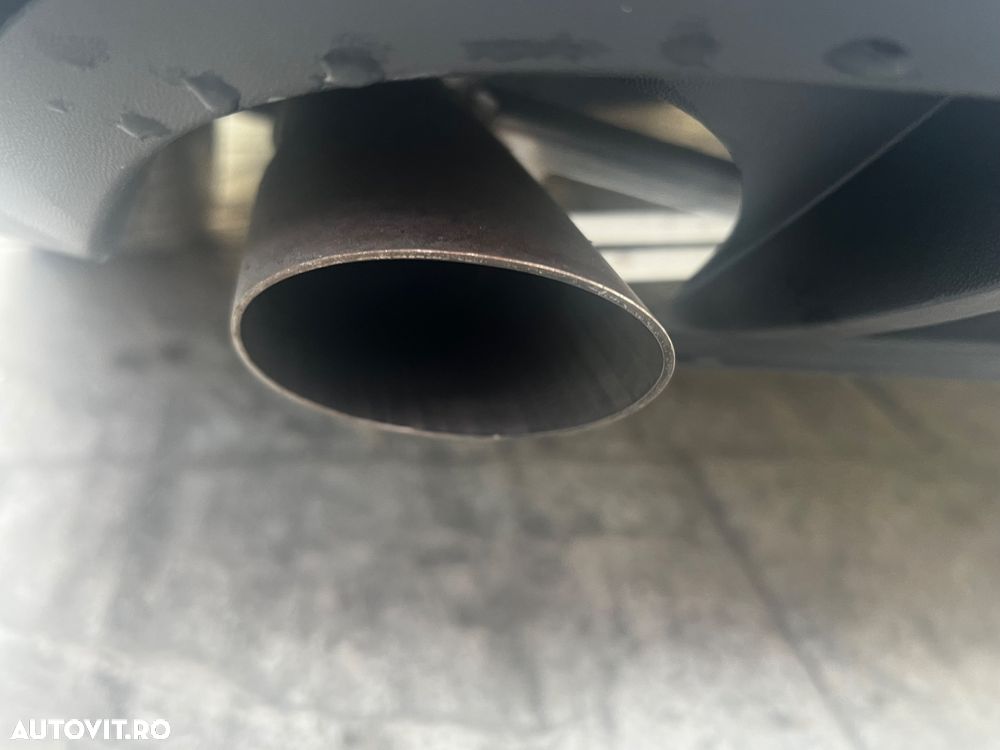 Volkswagen Passat - 38