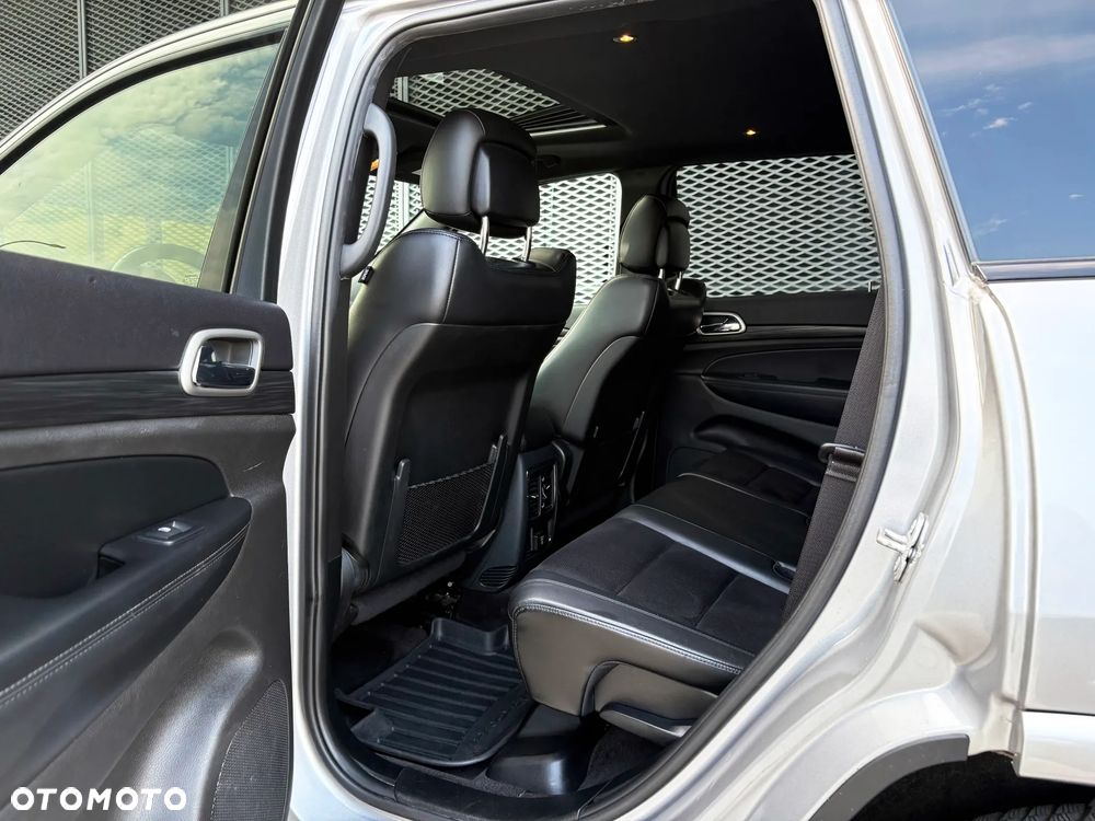 Jeep Grand Cherokee 3.6 V6 Summit - 17