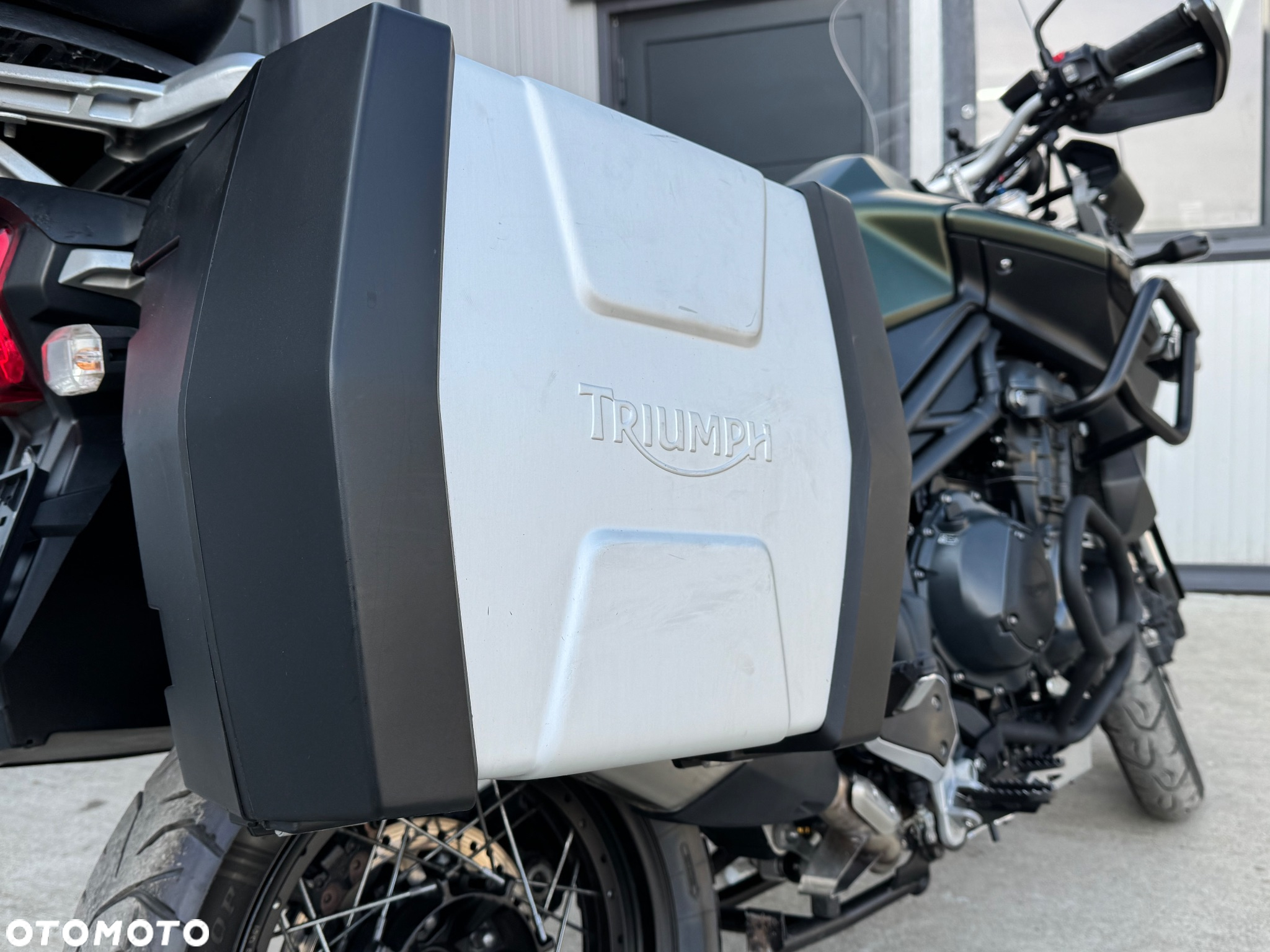 Triumph Tiger - 5