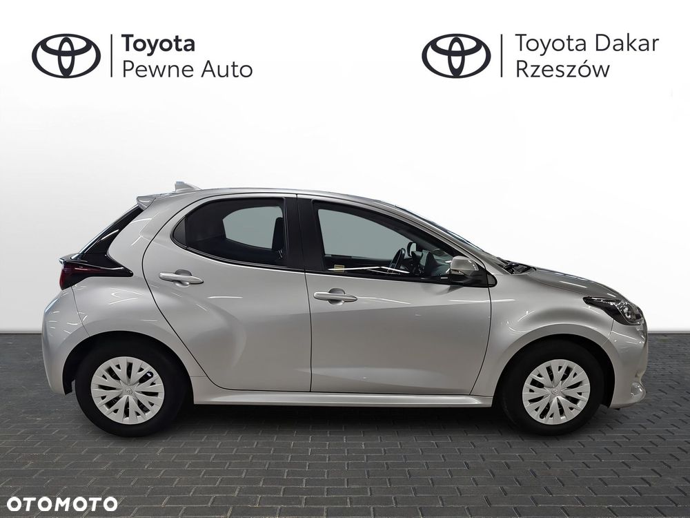 Toyota Yaris - 6