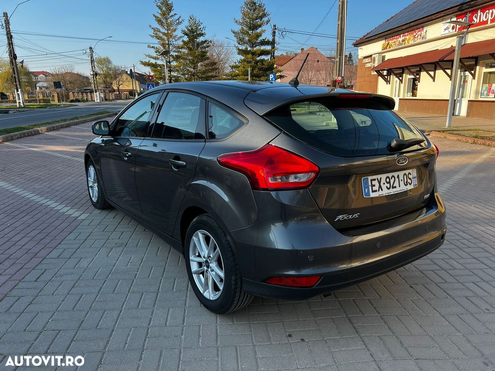 Ford Focus - 4