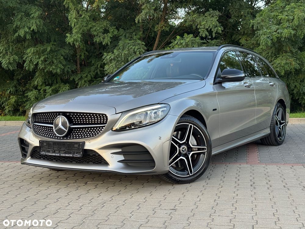 Mercedes-Benz Klasa C 300 e 9G-TRONIC AMG Line - 1