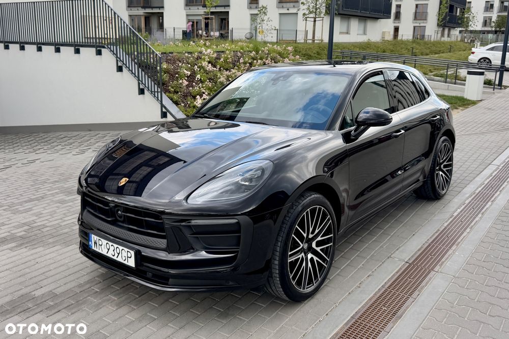 Porsche Macan Standard - 2