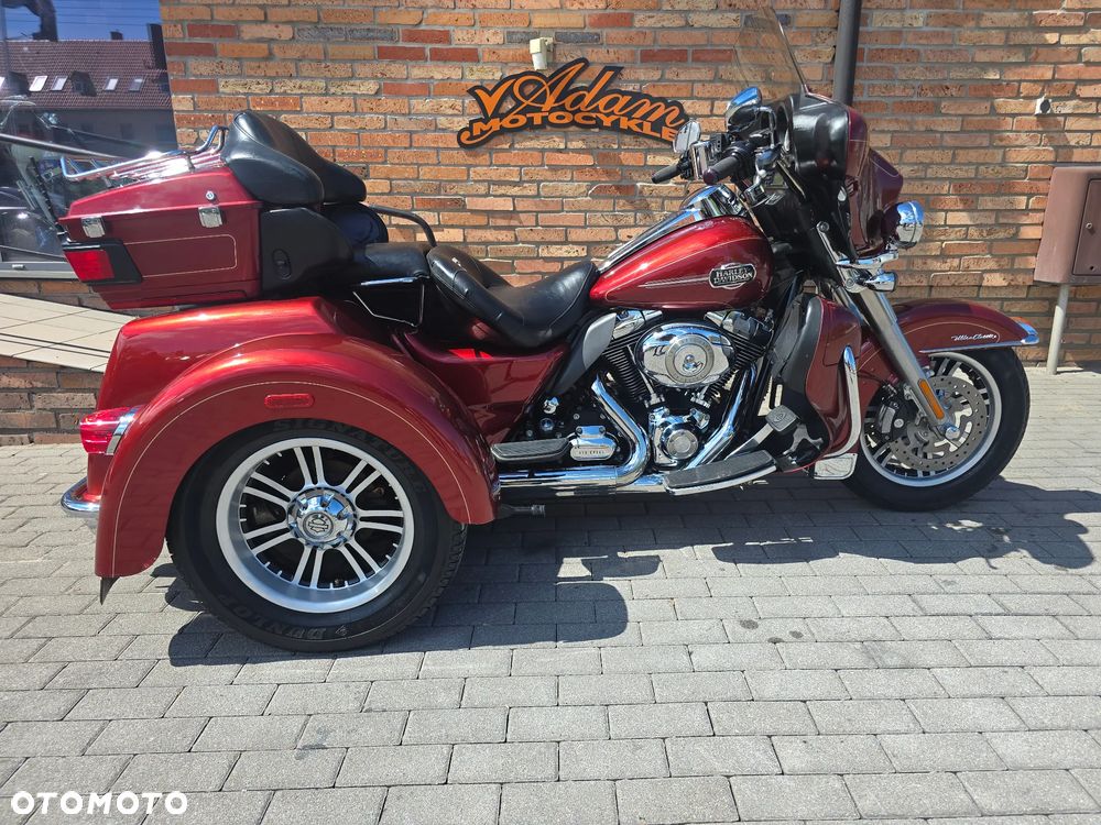 Harley-Davidson Street Glide Trike - 1