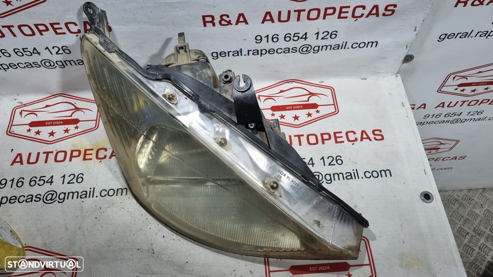 Ótica Farol Frente Frontal Direita Ford Focus 1 Fase 1 I Original - 2