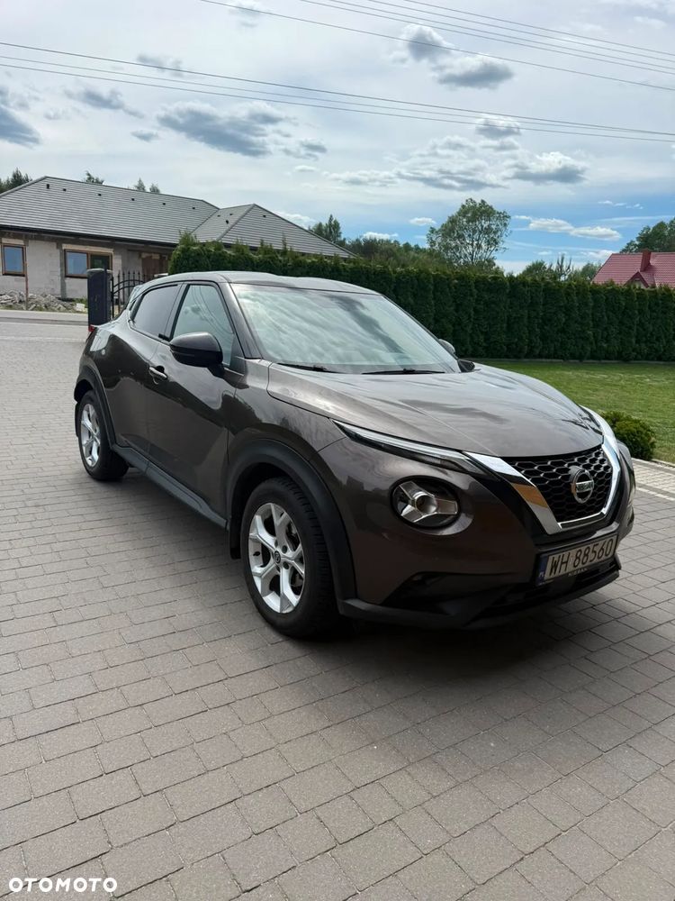 Nissan Juke 1.0 DIG-T Acenta DCT - 1