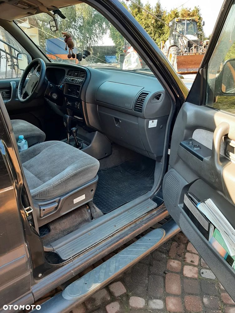 Isuzu Trooper - 15