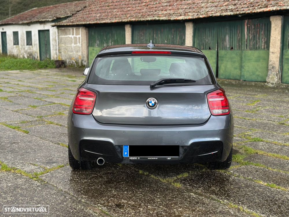 BMW 116 d Pack M - 12