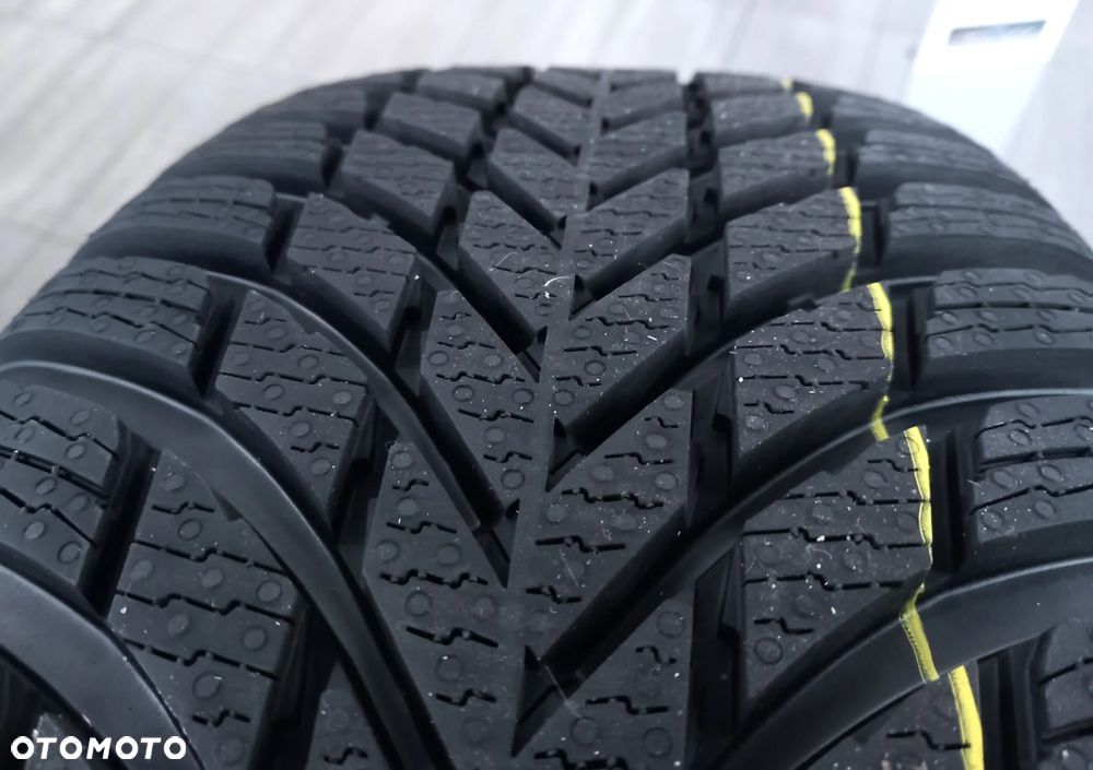 Koła Zimowe 225/65R17 Ford Kuga 2019- (Nokian) 2712309 - 6