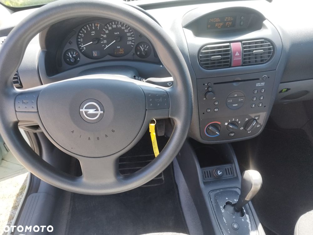 Opel Corsa - 13