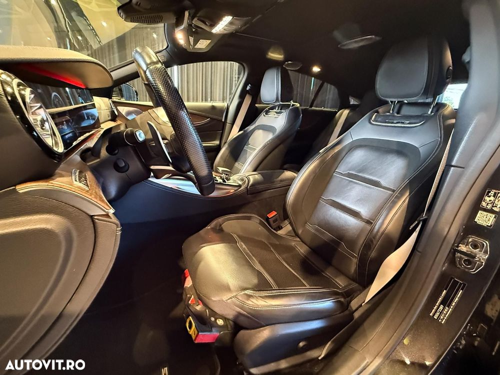 Mercedes-Benz AMG GT 53 4MATIC+ MHEV - 15