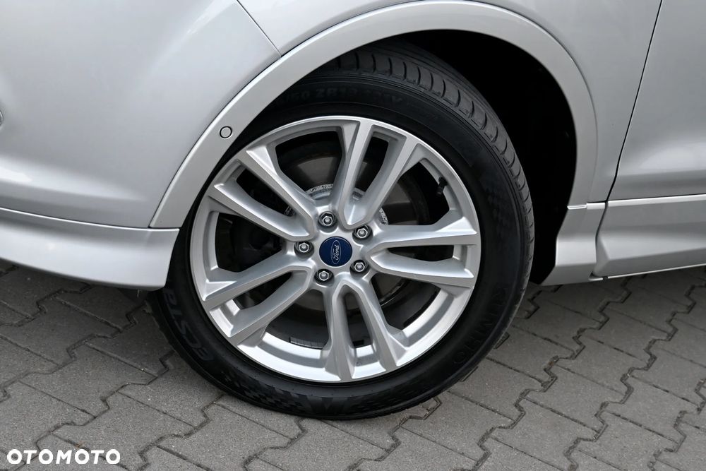 Ford Kuga 2.0 TDCi 4x4 Individual - 40