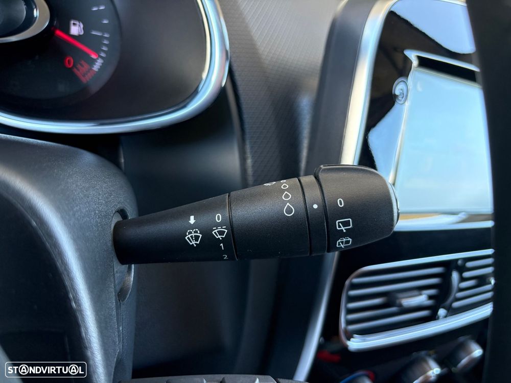 Renault Clio Sport Tourer 0.9 TCe Limited Edition - 15