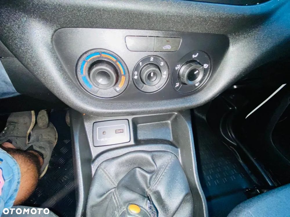 Fiat Doblo Max - 17
