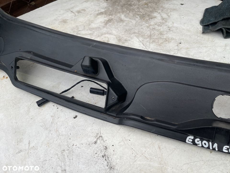 Podszybie + spryskiwacze Bmw e90 e91 Europa stan super - 4