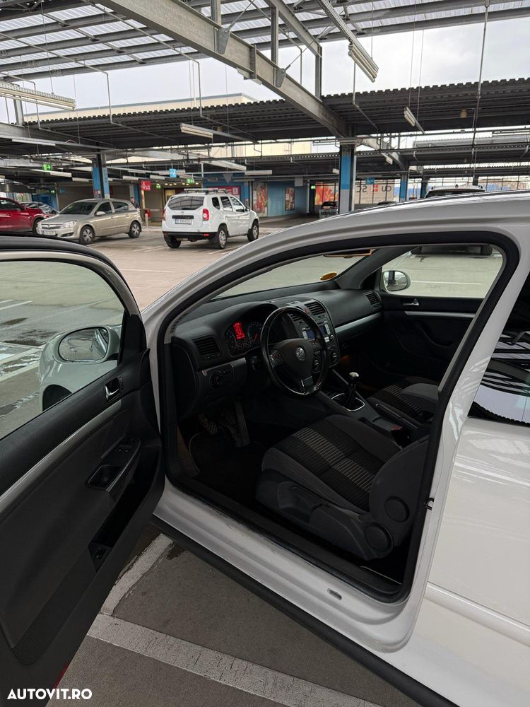 Volkswagen Golf 1.6 Trendline - 15