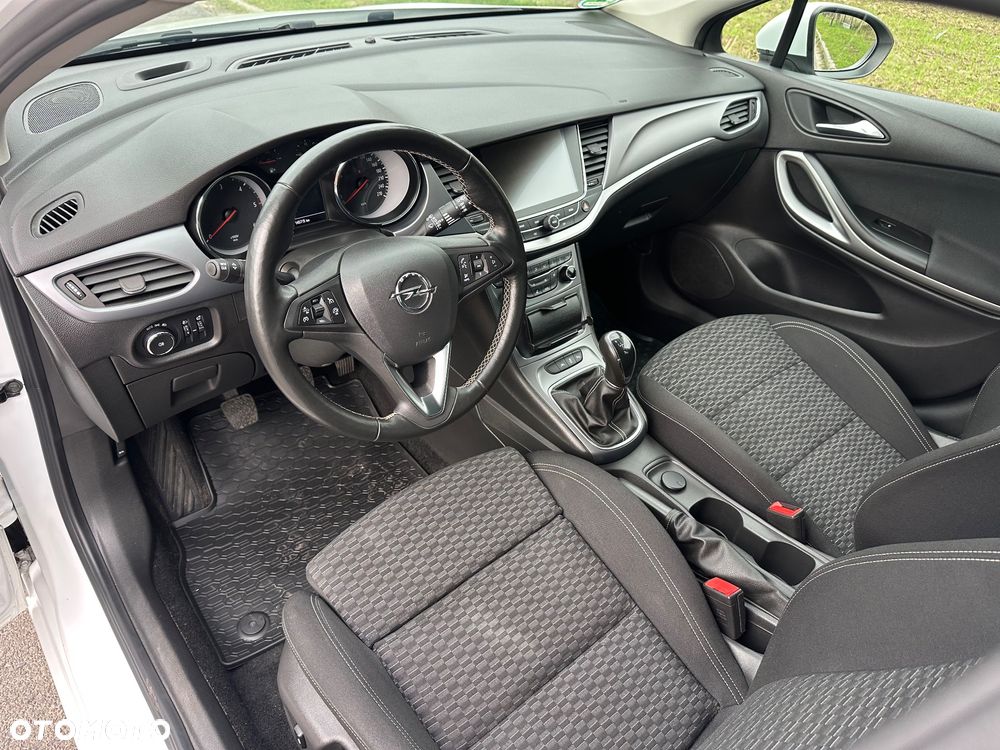 Opel Astra 1.6 D (CDTI) Sports Tourer Selection - 7