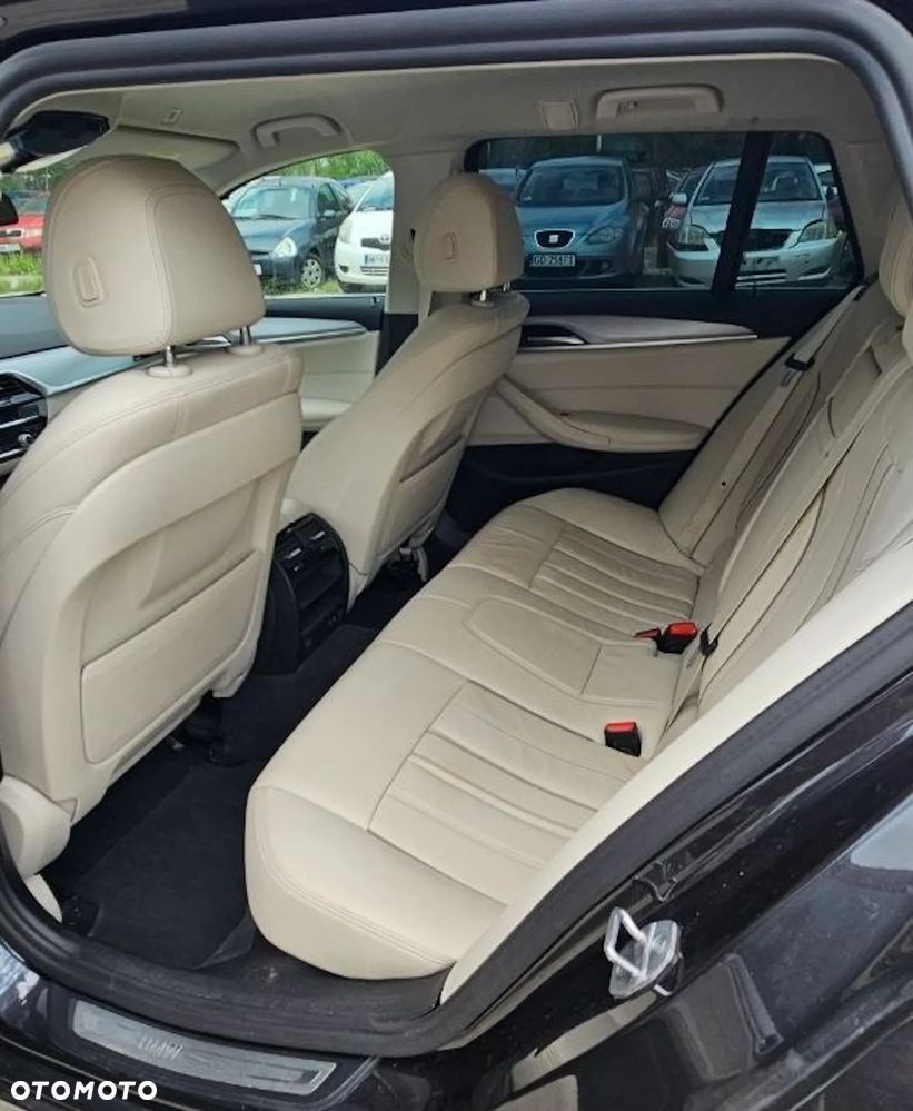 BMW Seria 5 520d mHEV Luxury Line - 14
