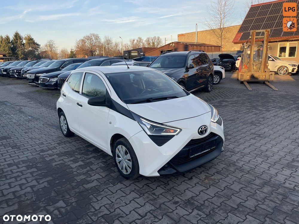 Toyota Aygo 1.0 VVT-i Black Edition - 1