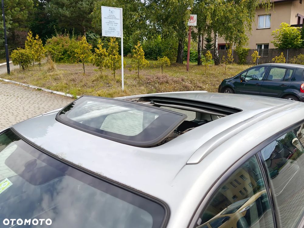 Subaru Legacy Kombi 2.0 4WD - 8
