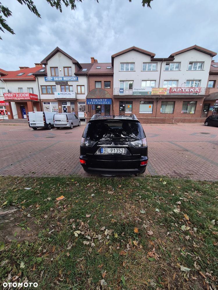 Mitsubishi Outlander 2.0 Intense NAVI 2WD EU5 CVT - 14