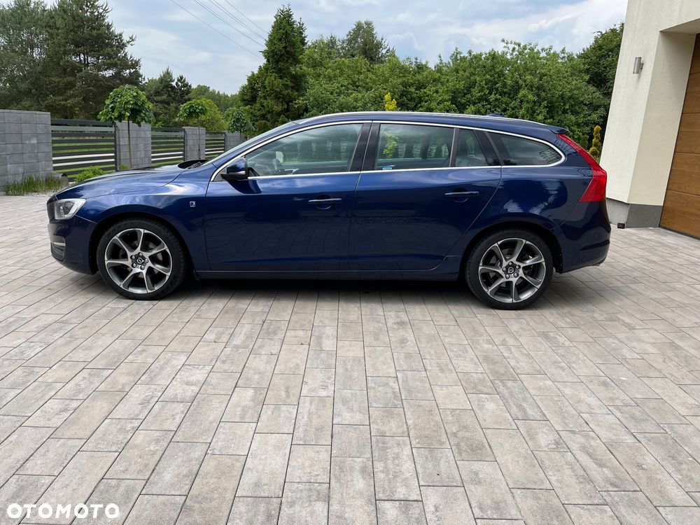 Volvo V60 D3 Drive-E Ocean Race - 2