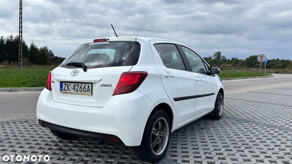 Toyota Yaris 1.0 Active - 5