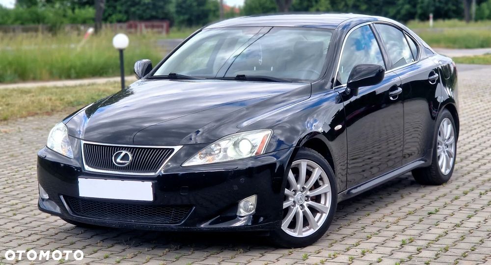 Lexus IS 250 Luxury Line - 2