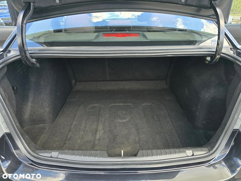 Chevrolet Cruze 1.6 - 31