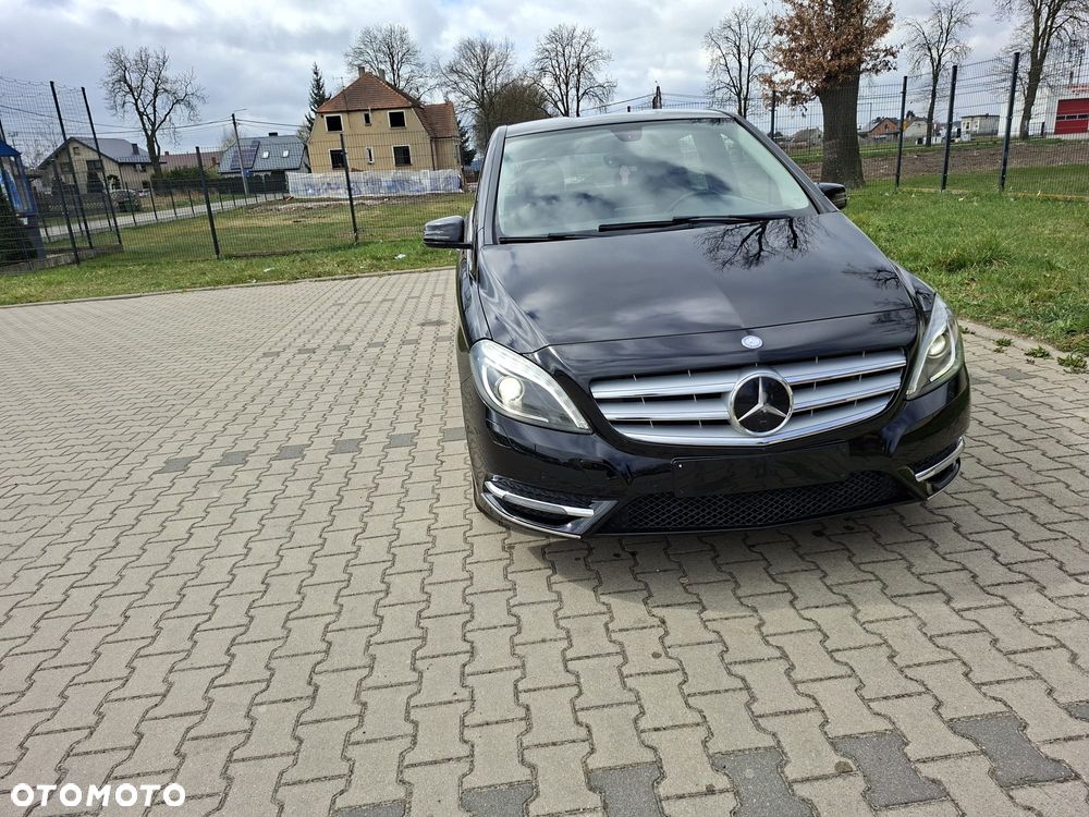 Mercedes-Benz Klasa B 180 CDI (BlueEFFICIENCY) 7G-DCT - 2