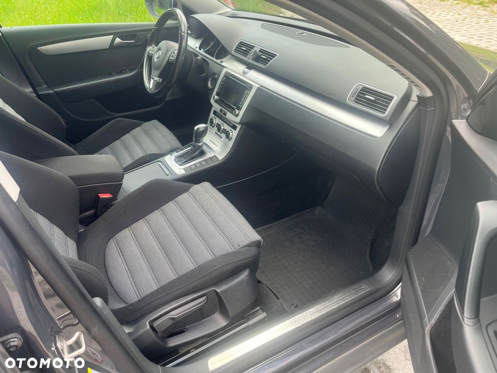 Volkswagen Passat Alltrack 2.0 TDI 4Mot DSG - 18