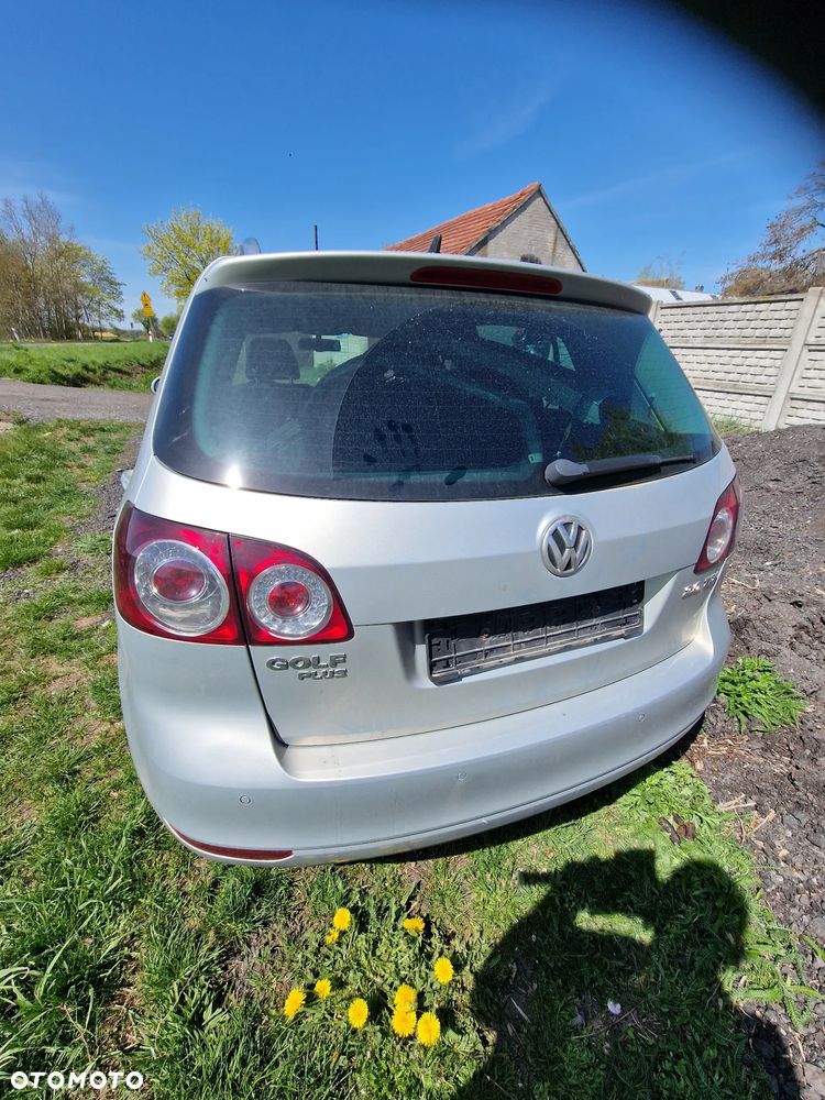 Klapa  tył vw golf  V  I  VI  plus  w  kolorze LR7L - 2