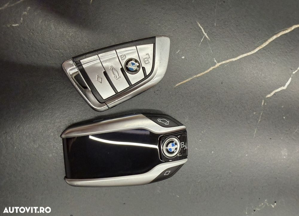 BMW Seria 8 840i xDrive - 32