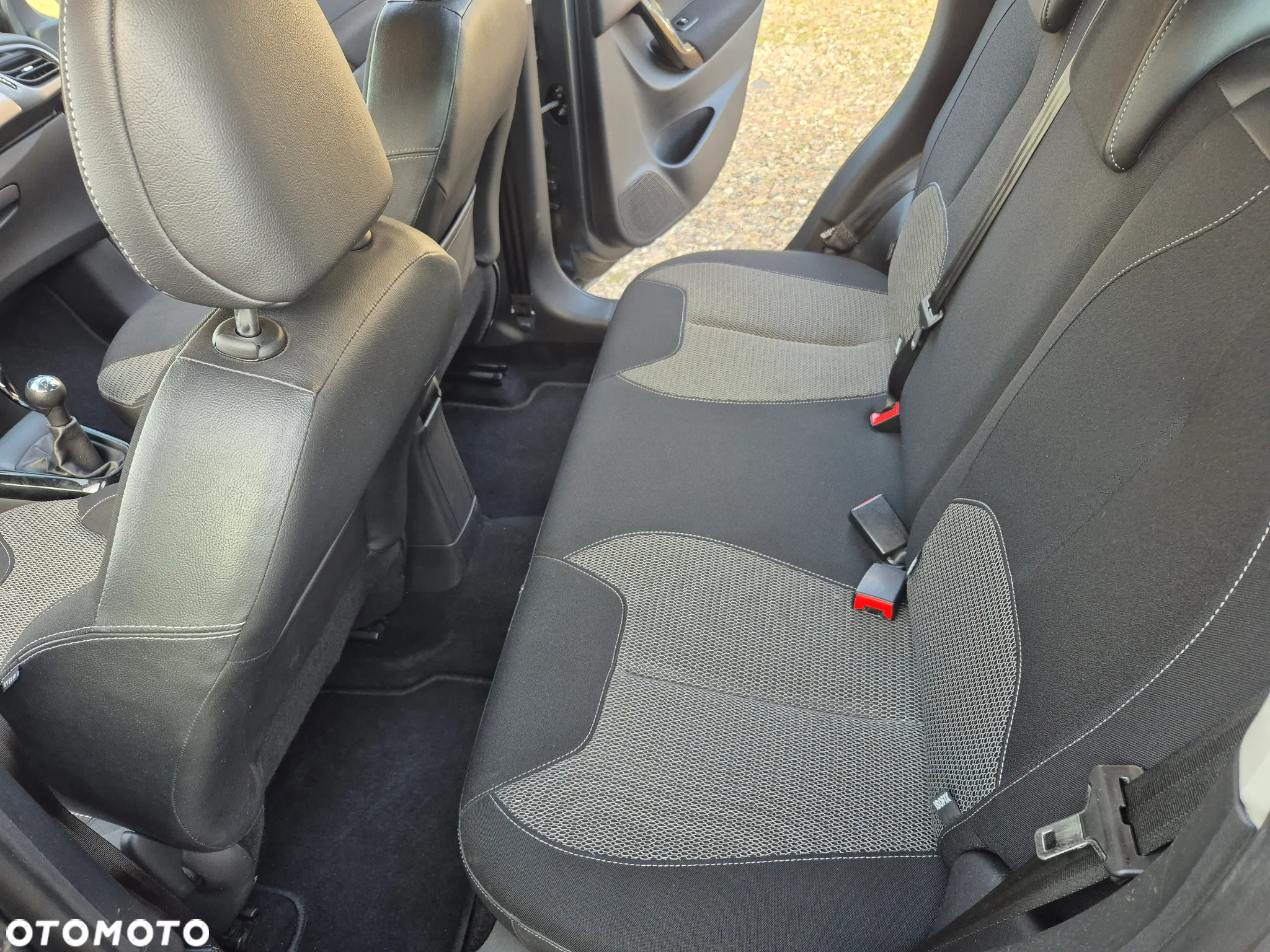 Citroën C3 1.2 PureTech GPF Live - 16