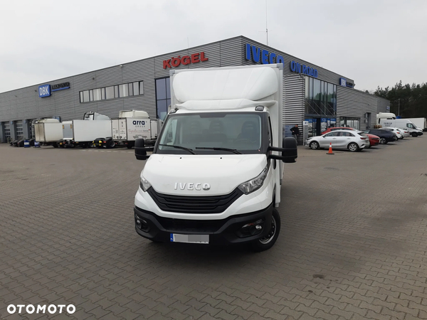 Iveco 50C18