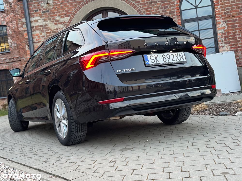 Skoda Superb 2.0 TDI SCR Style - 17