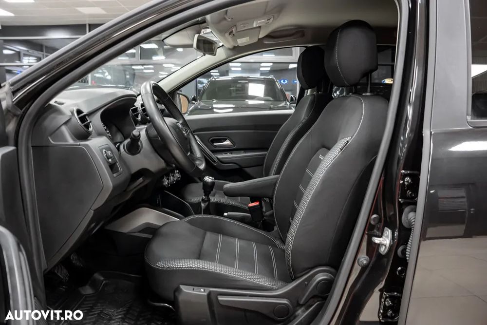 Dacia Duster Blue dCi 115 4WD Prestige - 24