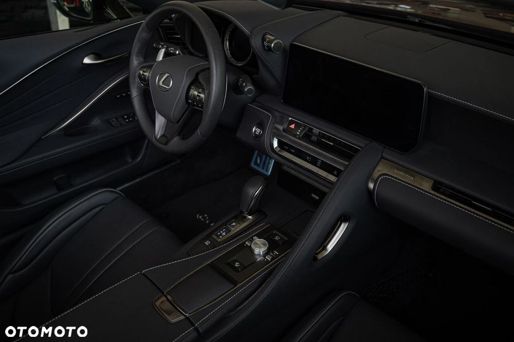 Lexus LC 500 Superturismo - 14