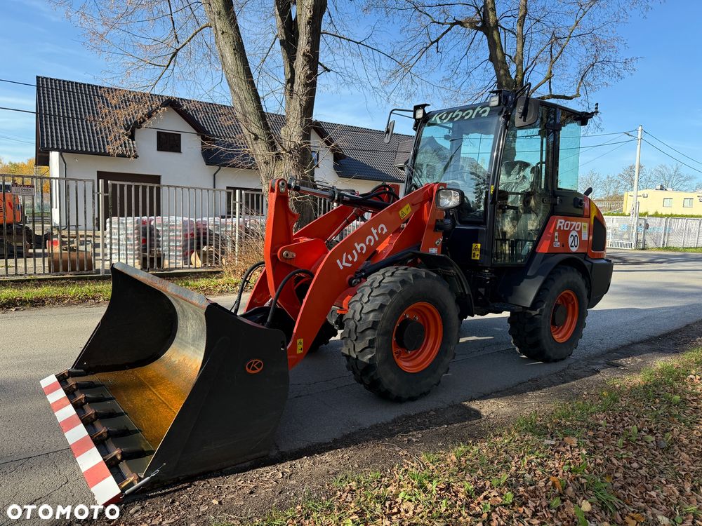 Kubota Ładowarka R070 - 4