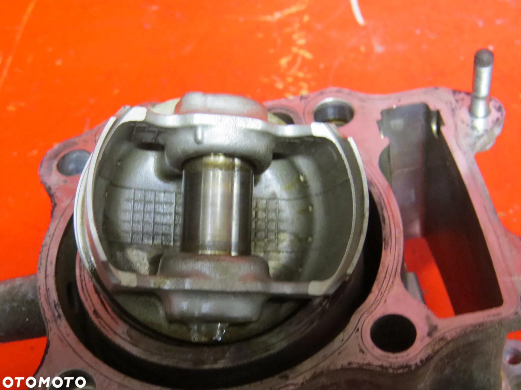SUZUKI BURGMAN K7 200 125 150 cylinder tłok pierścienie sworzeń - 3