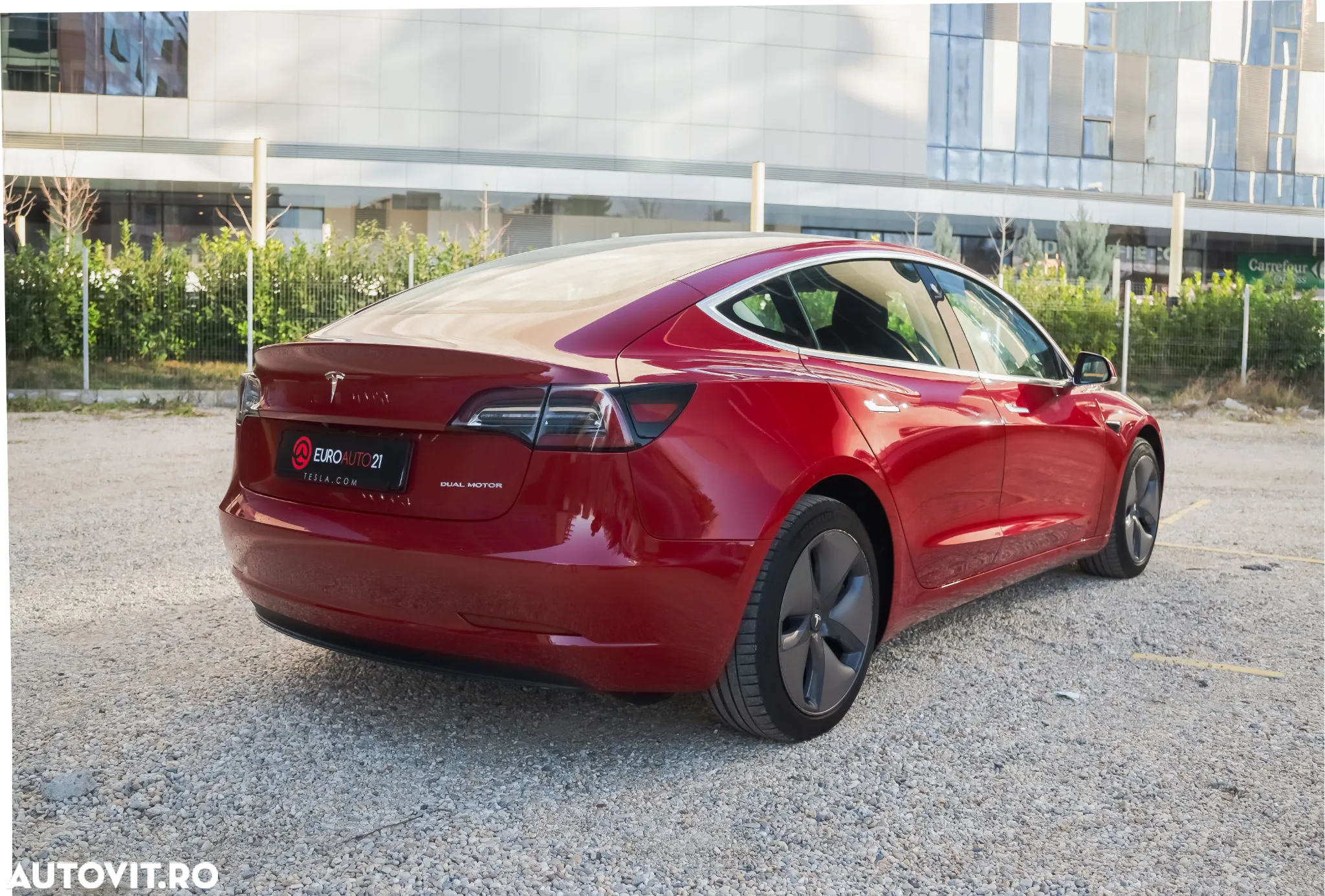 Tesla Model 3 Langstreckenbatterie Allradantrieb Dual Motor - 3