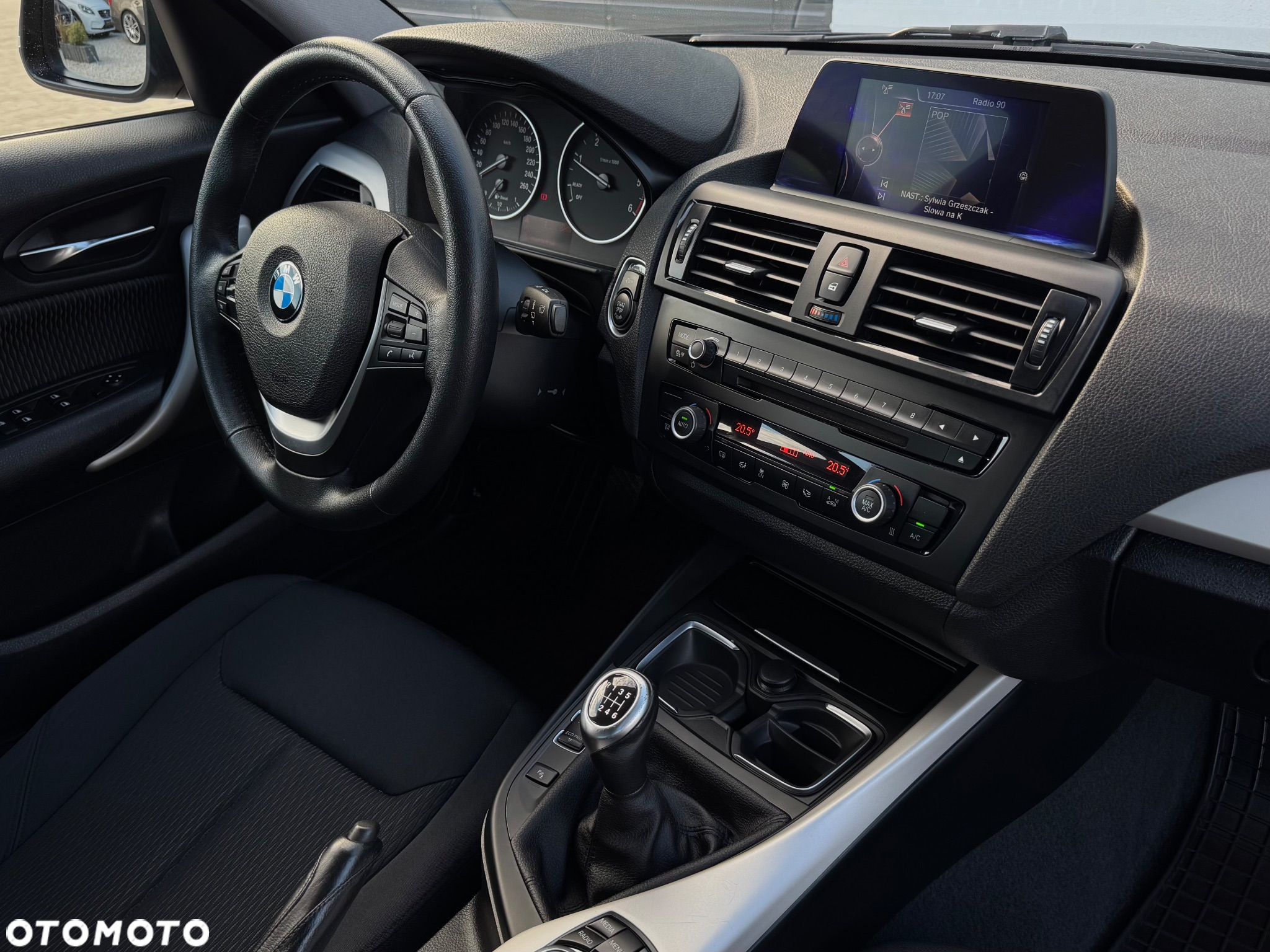 BMW Seria 1 118d - 31