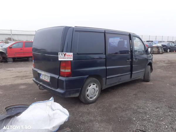 Dezmembram Mercedes-Benz Vito