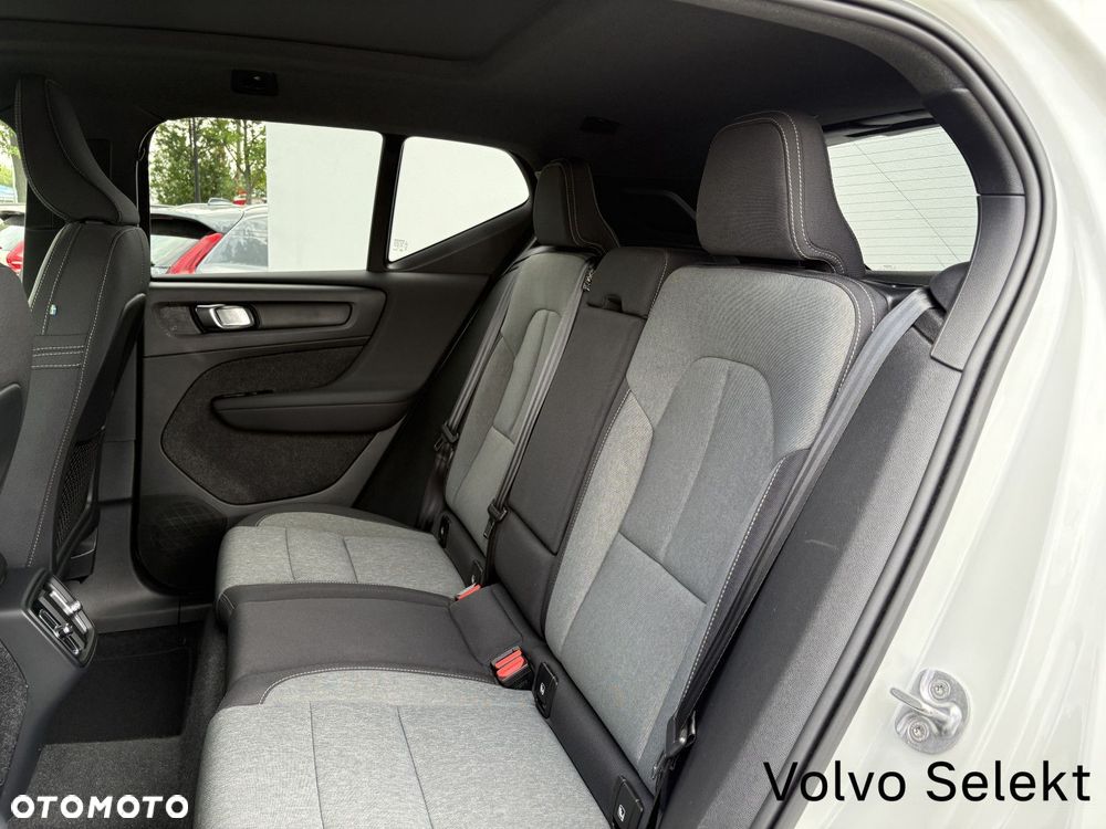 Volvo XC 40 - 11