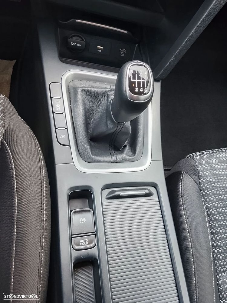 Kia XCeed 1.0 T-GDI Dynamic - 14