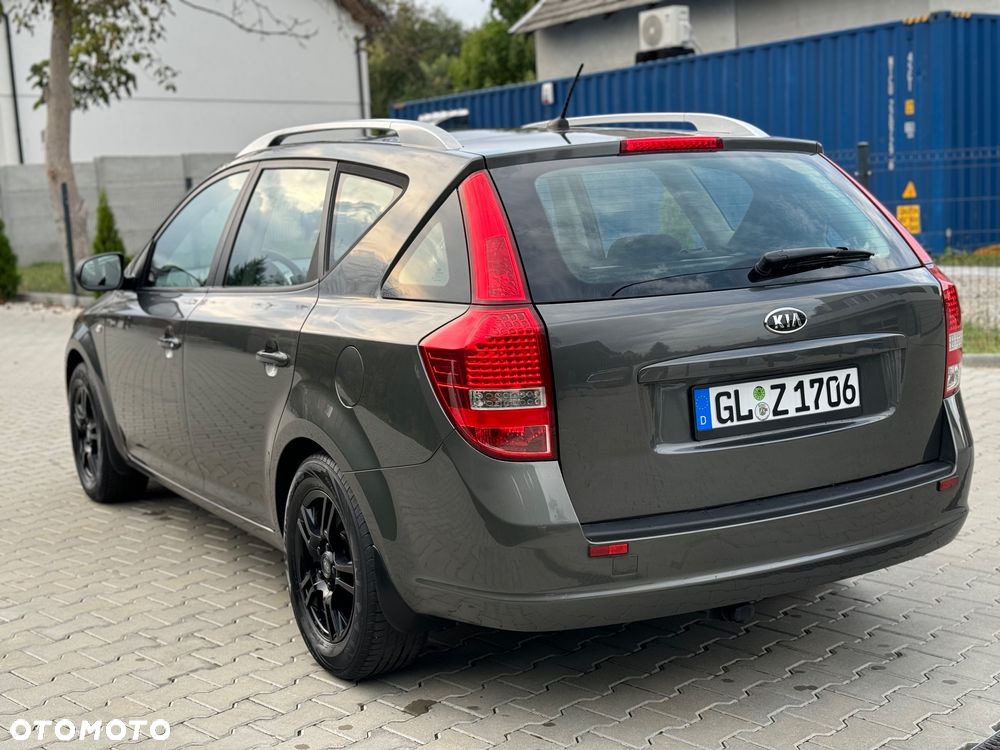 Kia Ceed 1.4 CVVT Spirit - 3