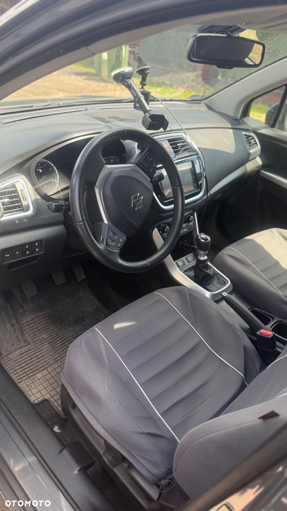Suzuki SX4 S-Cross 1.4 T Elegance - 13